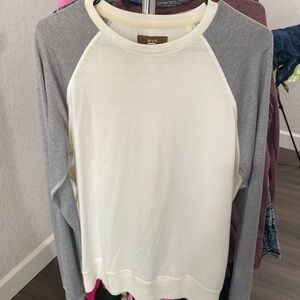 Men’s Rye51 grey and white long sleeve